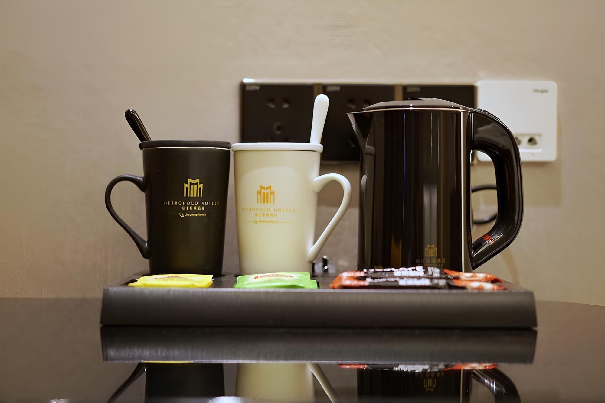 Metropolo Lujiazui Jinqiao Garden Hotel
