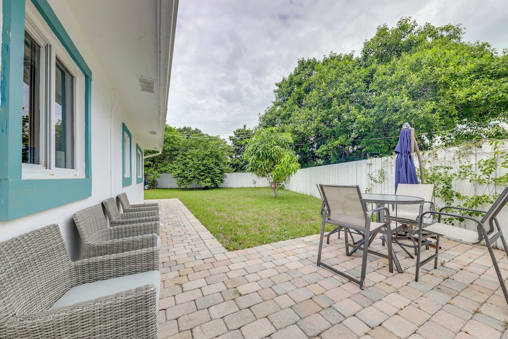 Great for Snowbirds! Pompano Beach Home w/ Patio