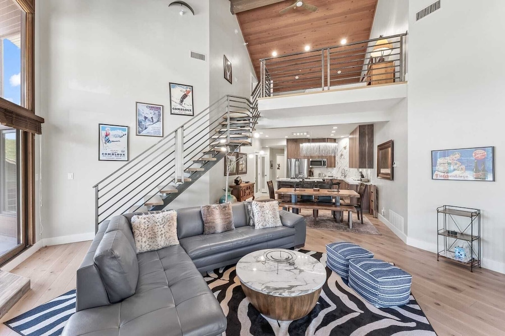 Walk to Slopes Hot Tub + Balcony + Views Mins to Main Street Deer Valley Haven by Avantstay