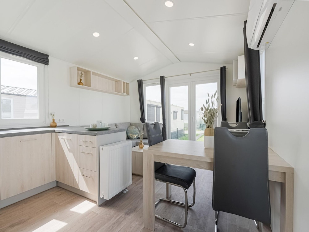 Modern Mobile Home in Middelkerke With Garden