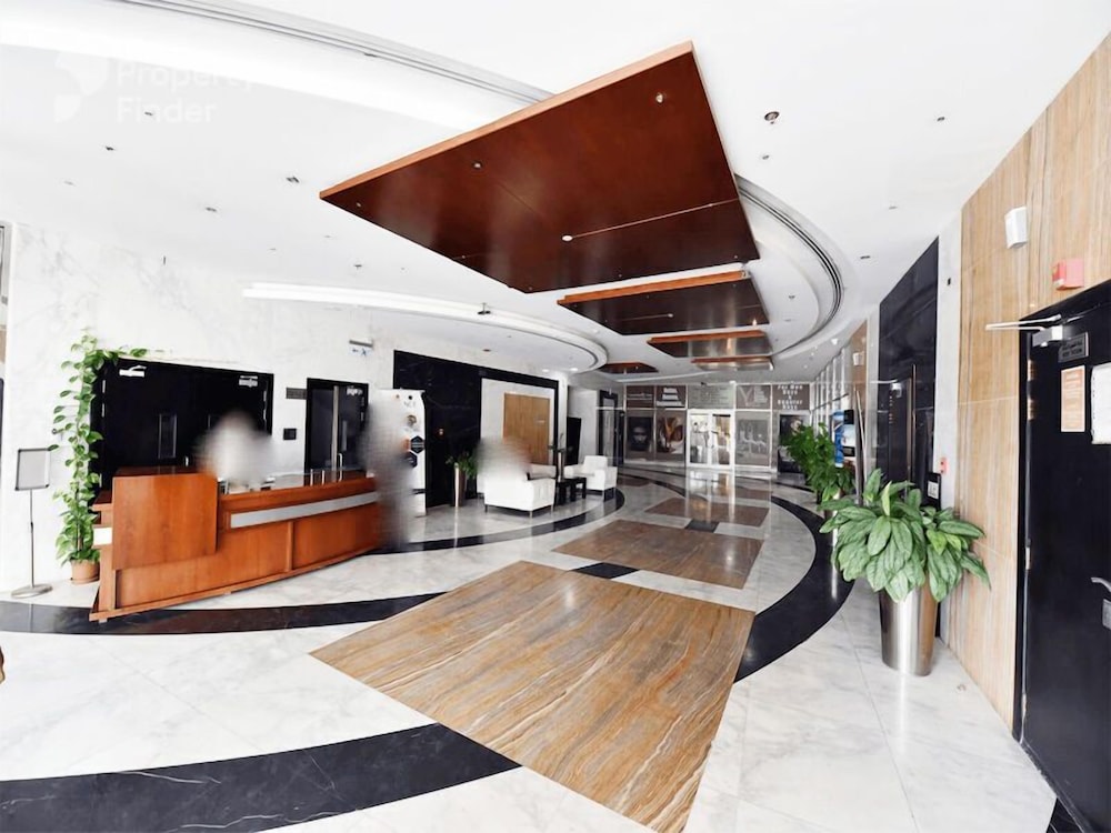 Cosmos Living Work-Friendly Metro Access