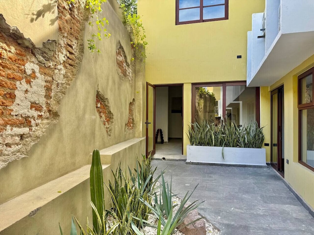 Vicario Apartments