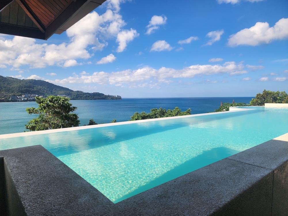 Luxury Seaview 6 Bedrooms With Infinity Pool Villa, Private Gym, Superfast Wifi