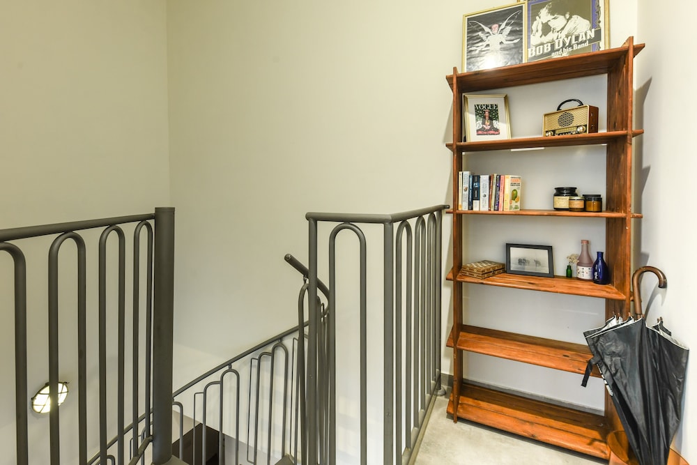 1BR duplex Apt with private Balcony view 4