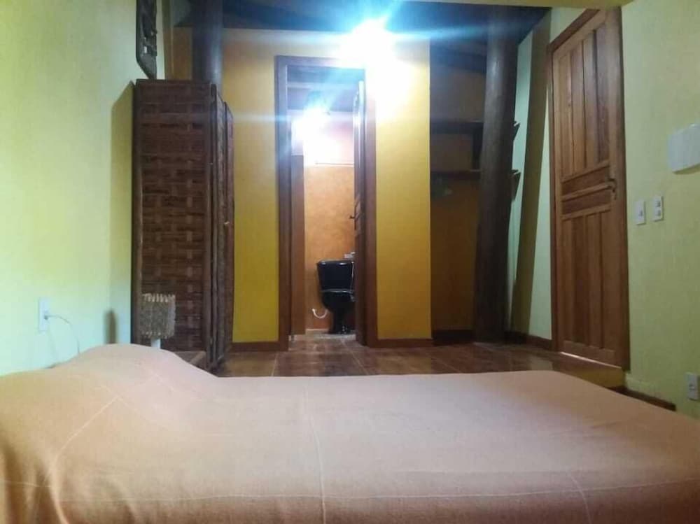 Casa de Temporada 4 Coqueiros, 16 Hóspedes, Piscina, 4 Suítes e Churrasqueira em Itacaré Bahia view 5