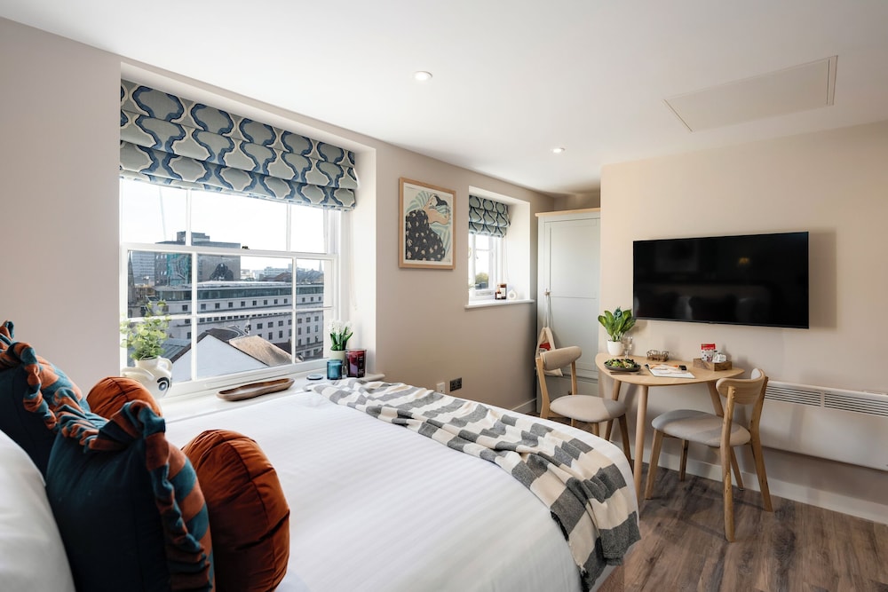 Colston Street - Your Apartment