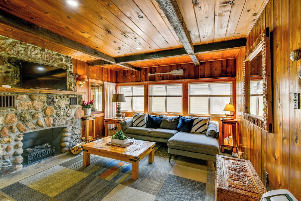 Walk to Houghton Lake: Cabin w/ Fire Pit!