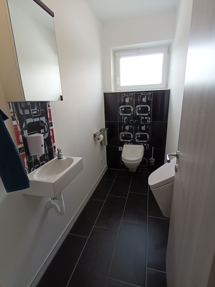 Aw82 - Apartments in the Sunny South, Directly in the Countryside and Quickly in