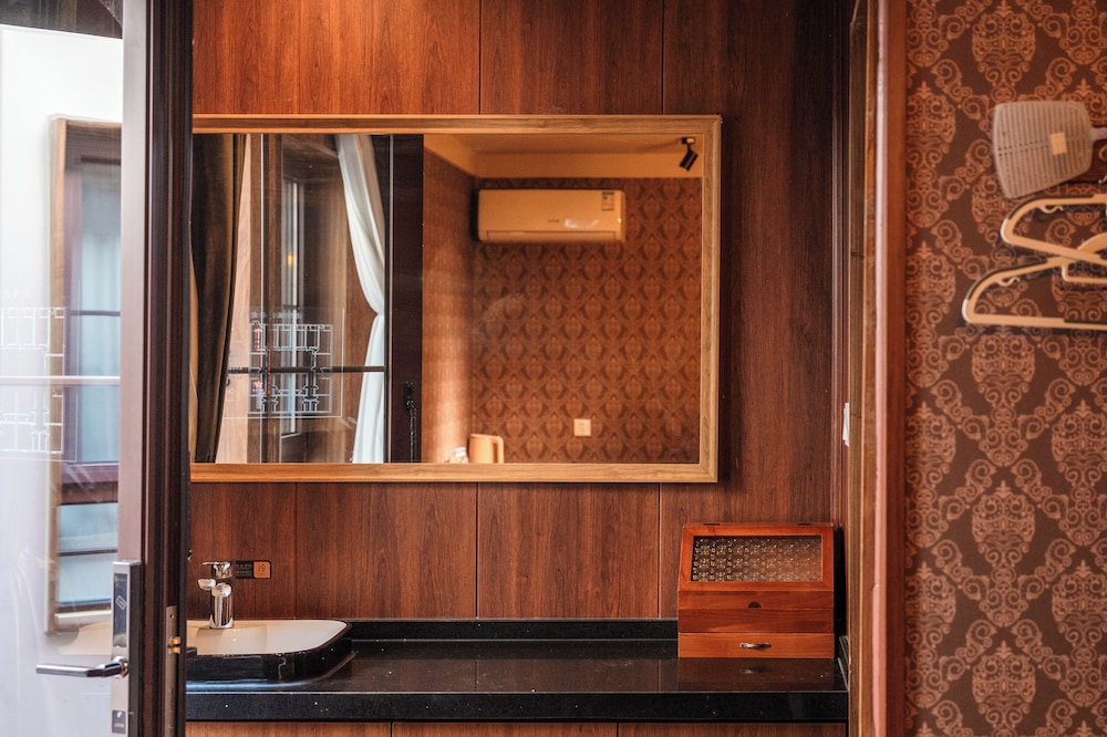 NuanTang Hotel- Universal Beijing Branch