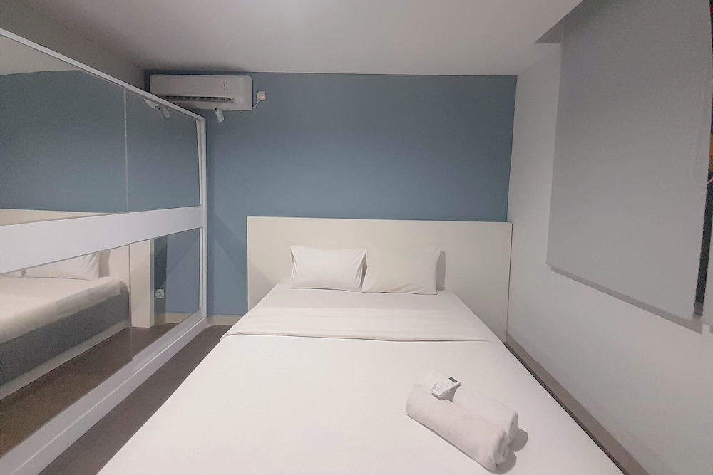 Relaxing 1Br At Dago Suites Apartment