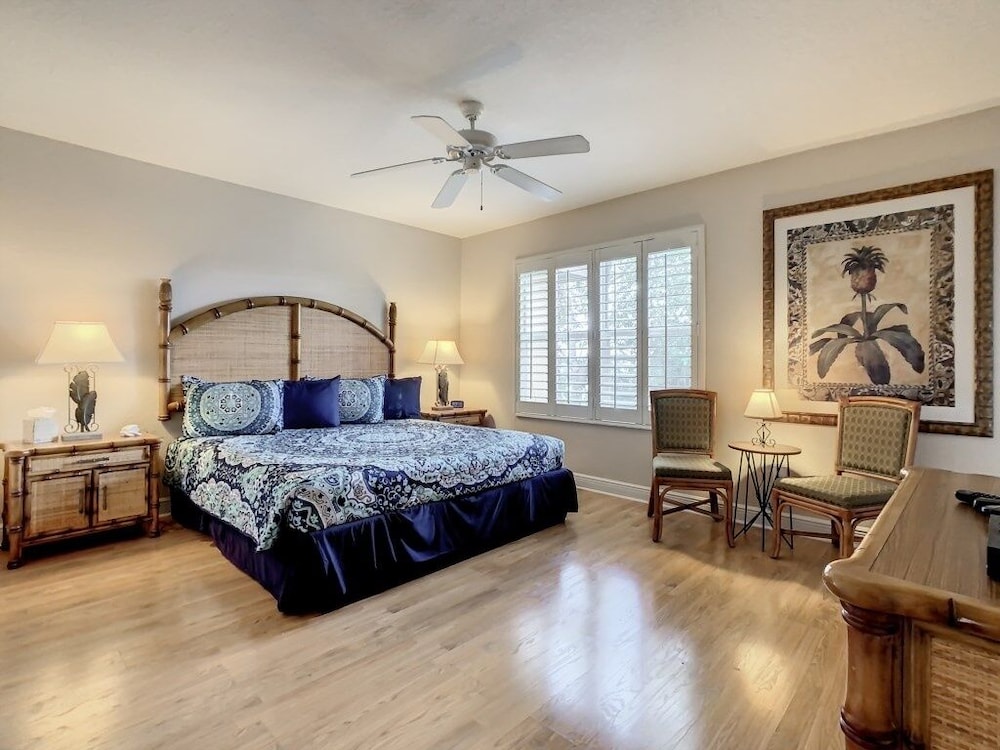 Annas Stunning Townhome In Regal Palms Resort Near Disney 3 Bedroom Townhouse