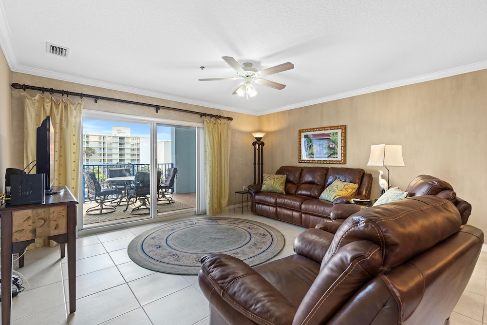 Oceanwalk 2-502