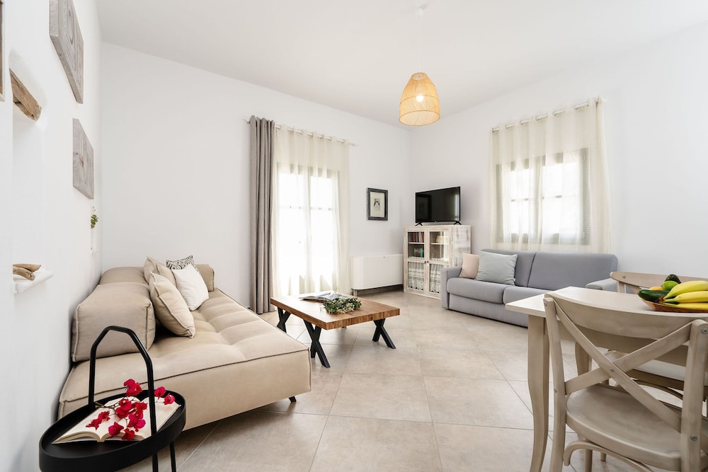 Kastro Boutique Apartment