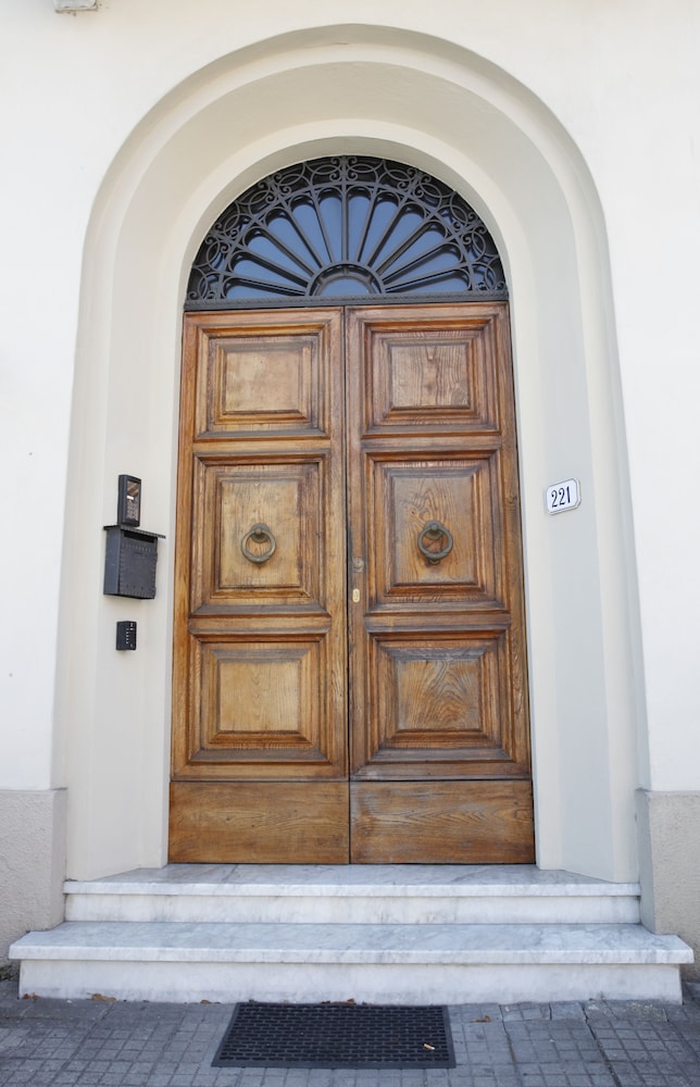Lucca Relais