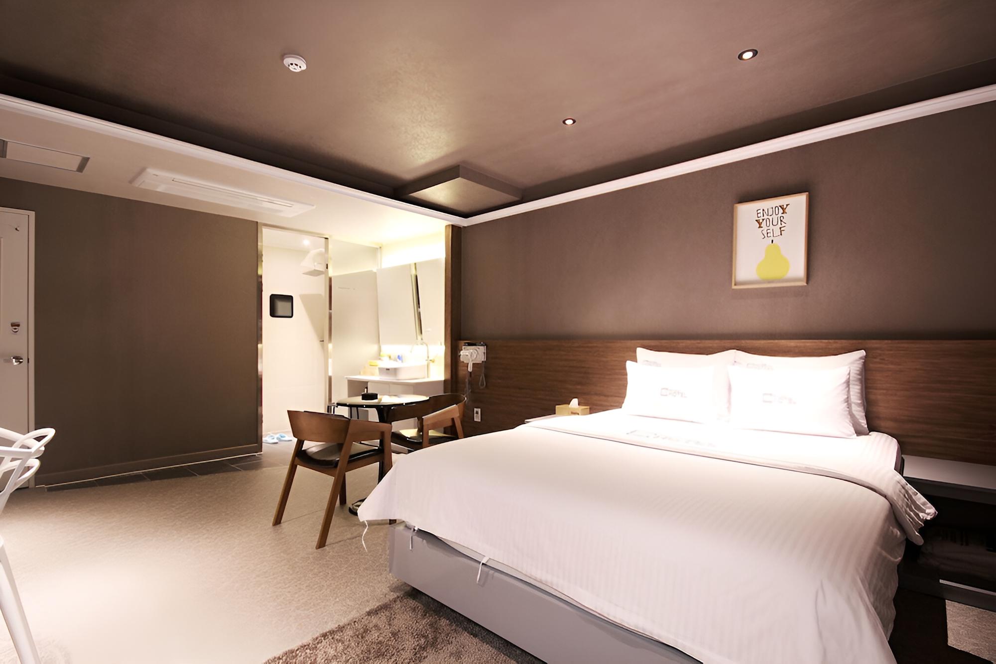 Yeongju Case Business Hotel view 2
