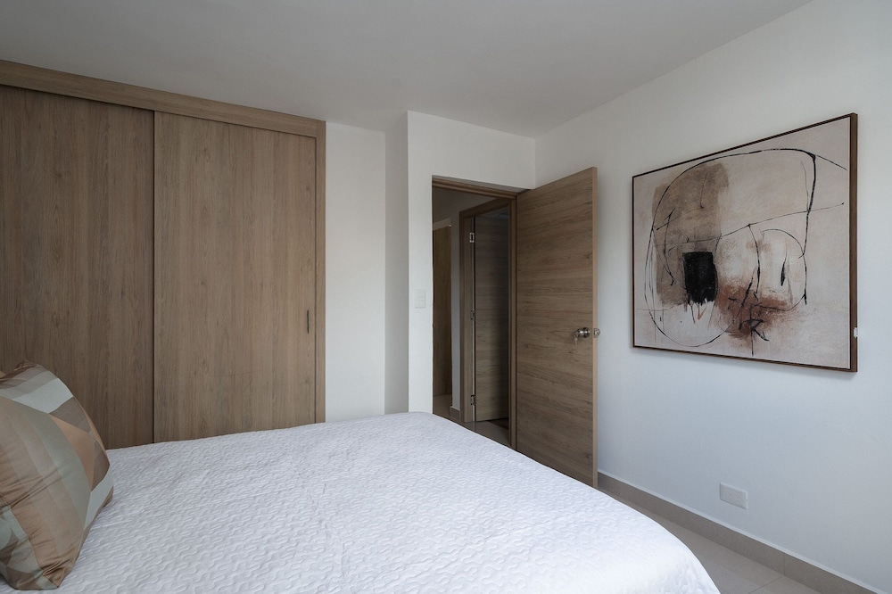 Plaza Colonial Residence By YellowKey