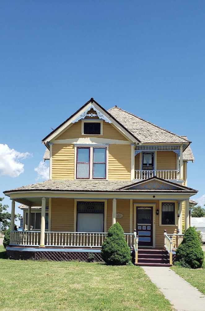 Historic Philip Houston House - Property Image 6