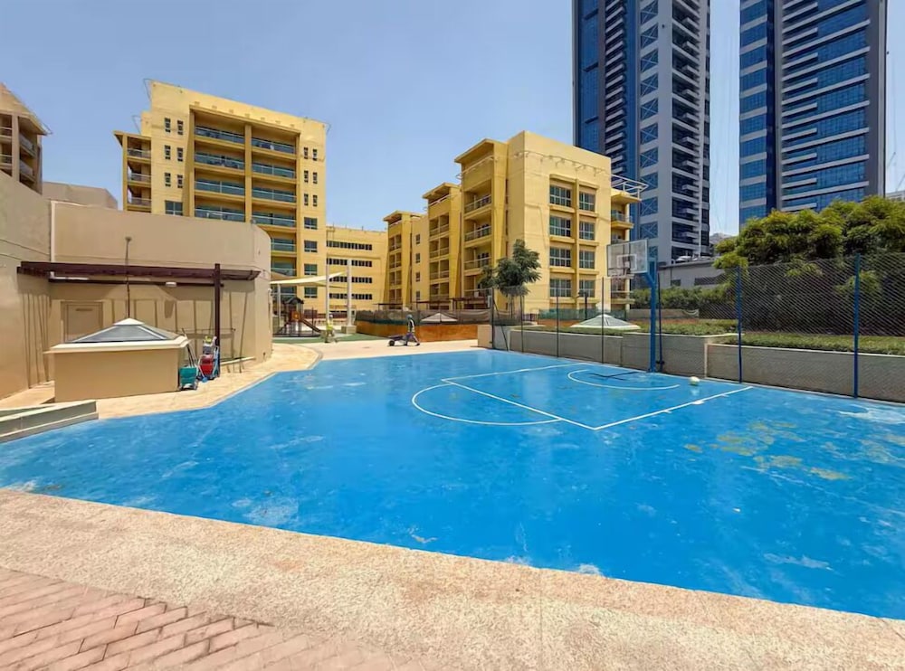 Binghatti Phoenix JVC Near Circle Mall