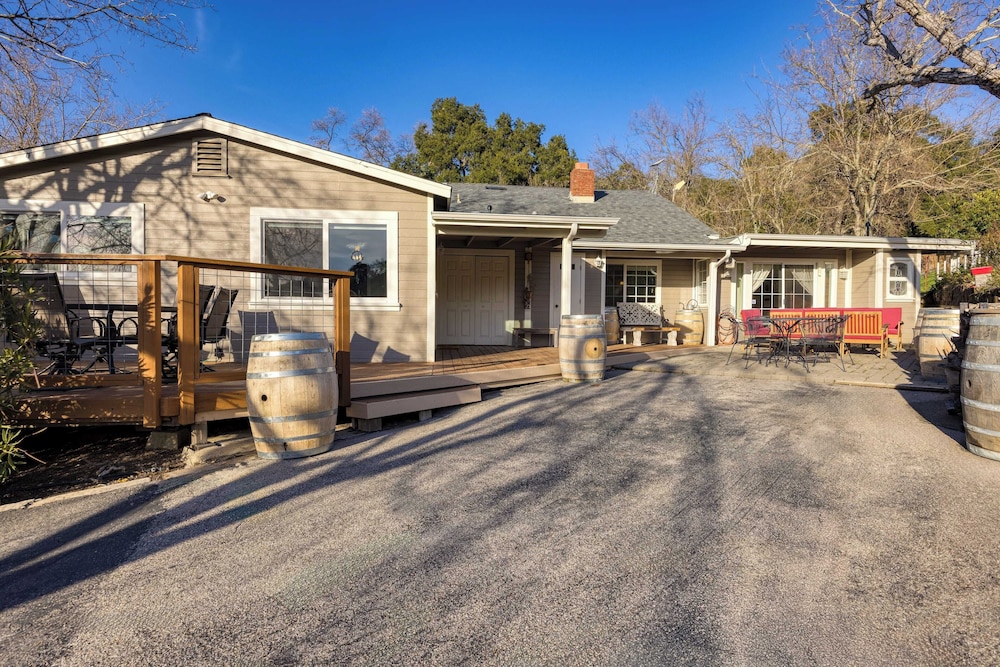 Luxury Wine Country Haven Vineyard Views Near Top Wineries Adelaida Farmhouse