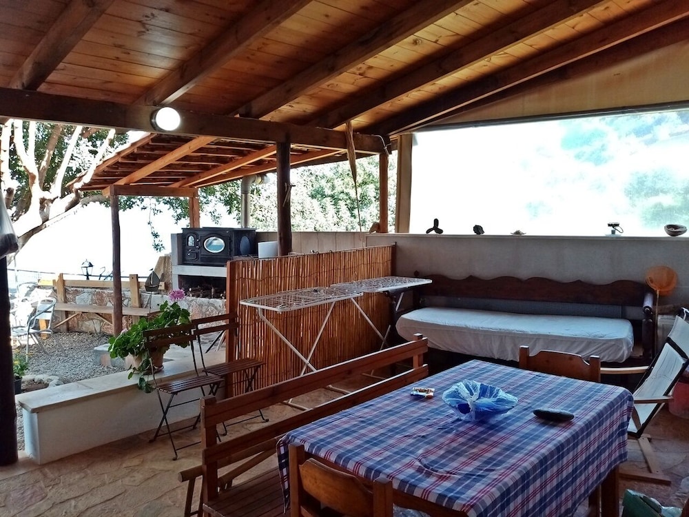 2 Annexed Apartments -private Place to Swim-large Terrace- Unlimited View view 4