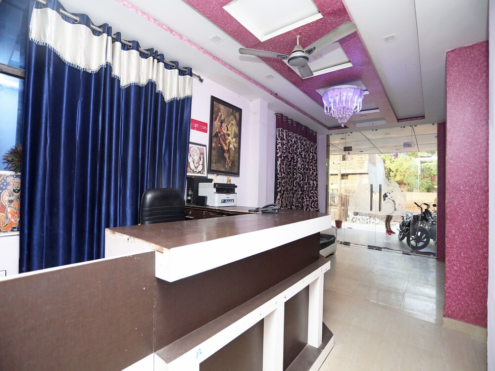 OYO 14983 Gwala Guest House view 2