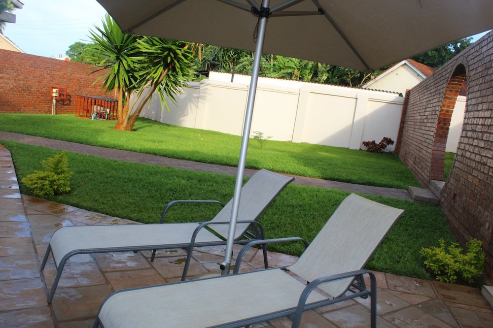 36 Alexander Guest House