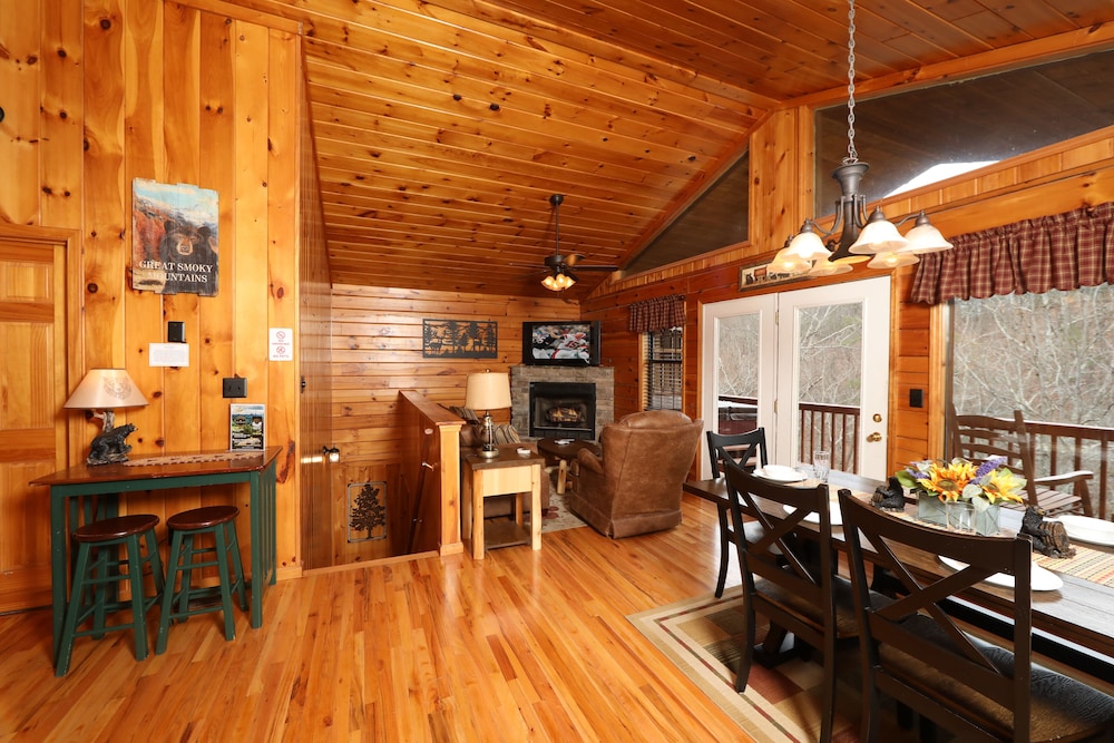 Just Hanging Out - Three Bedroom Cabin view 2
