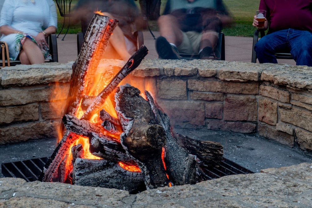 Spring Valley Inn