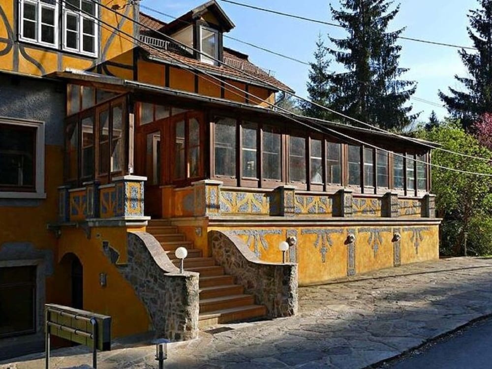 Villa in Rotschonberg