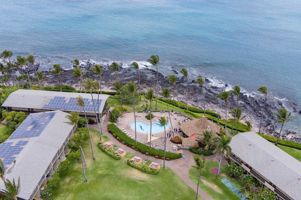 Napili Shores A106 0 Bedroom Condo by RedAwning