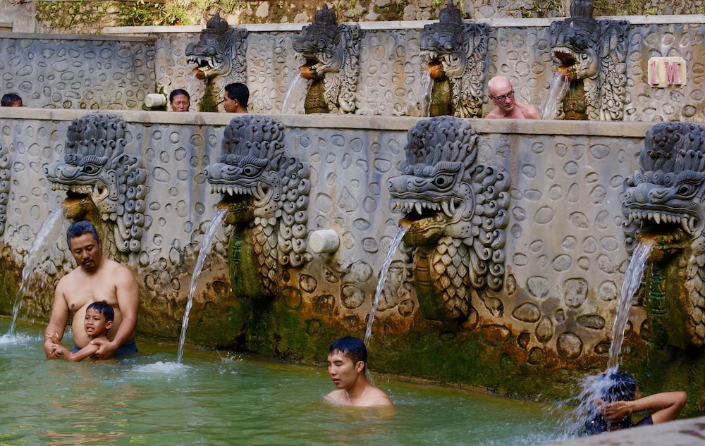 Gunung Paradis Retreat