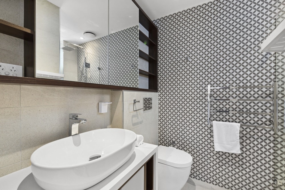 Bright & Modern 3-bed Townhouse in Rosebery