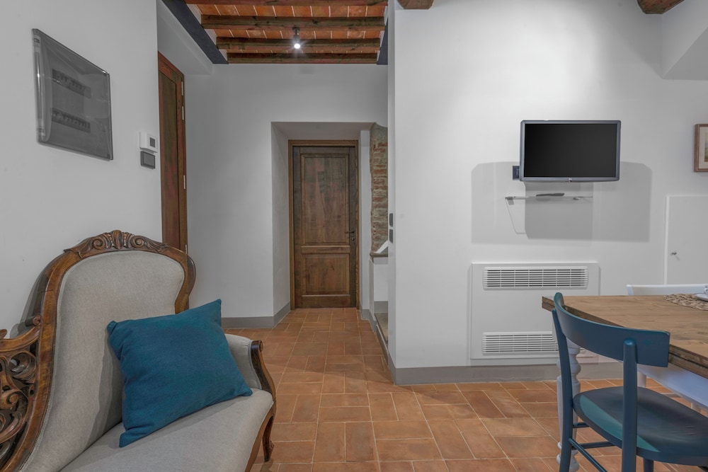 Le Torri, Borgo Campassini, Monteriggioni