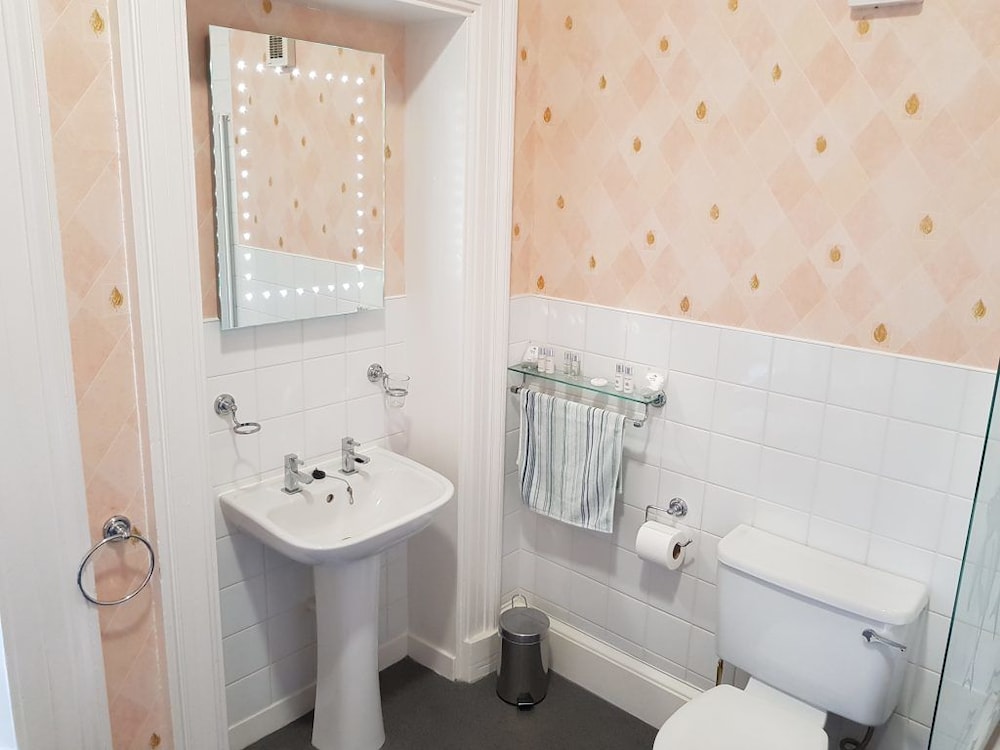 Seaview Guest House
