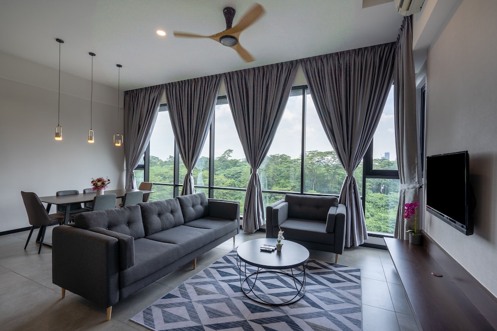 Opus Residences