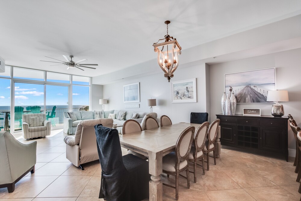 Turquoise Place 1108 D view 2