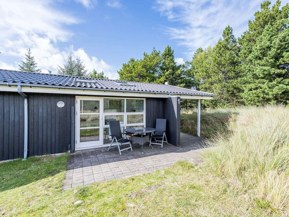 4 Person Holiday Home in Blavand view 5