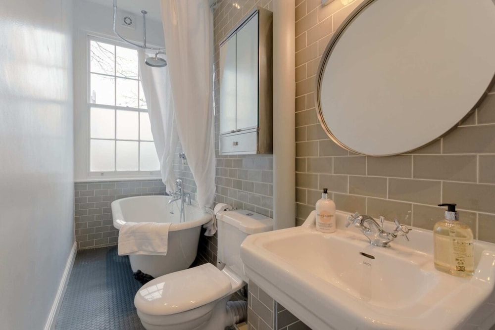 Vibrant 1 Bedroom Flat In Islington With Garden