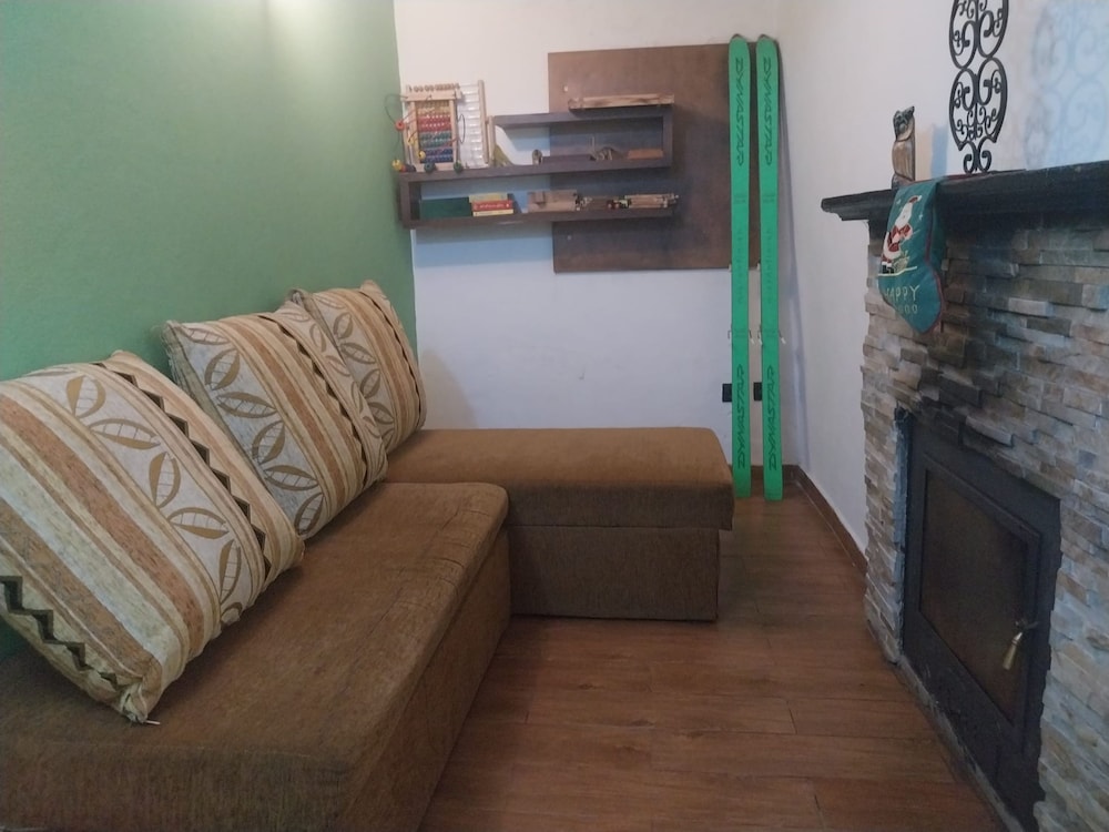 Serra da Estrela Seven Rooms 3 Suites Villa In s