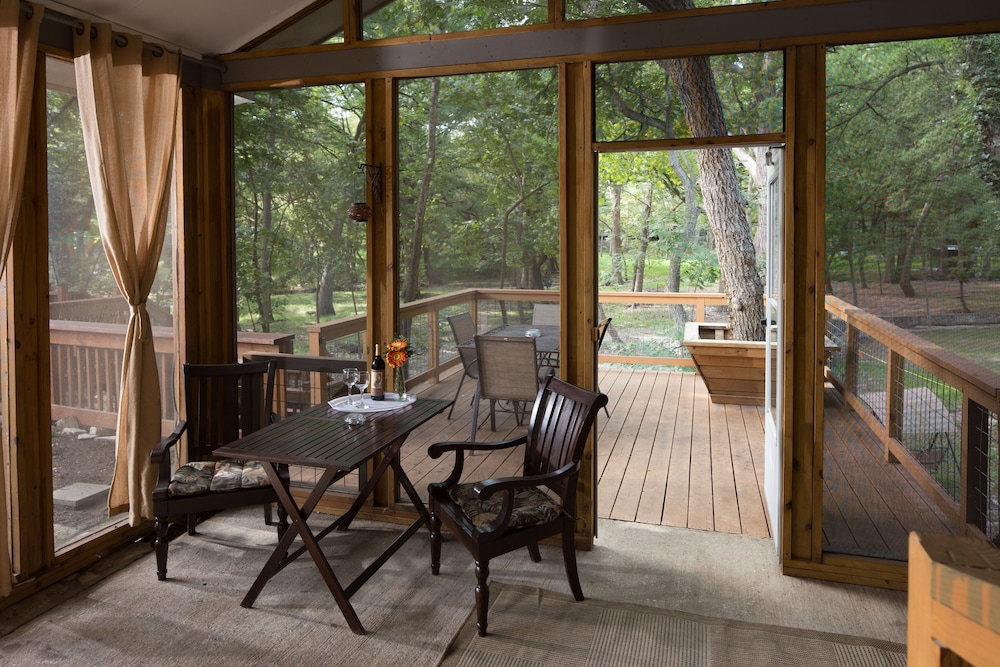 Hotel Cypress Creek Cottages