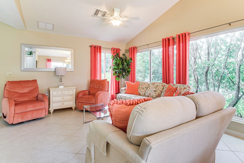 Single-story Home w/ Golf Cart in The Villages