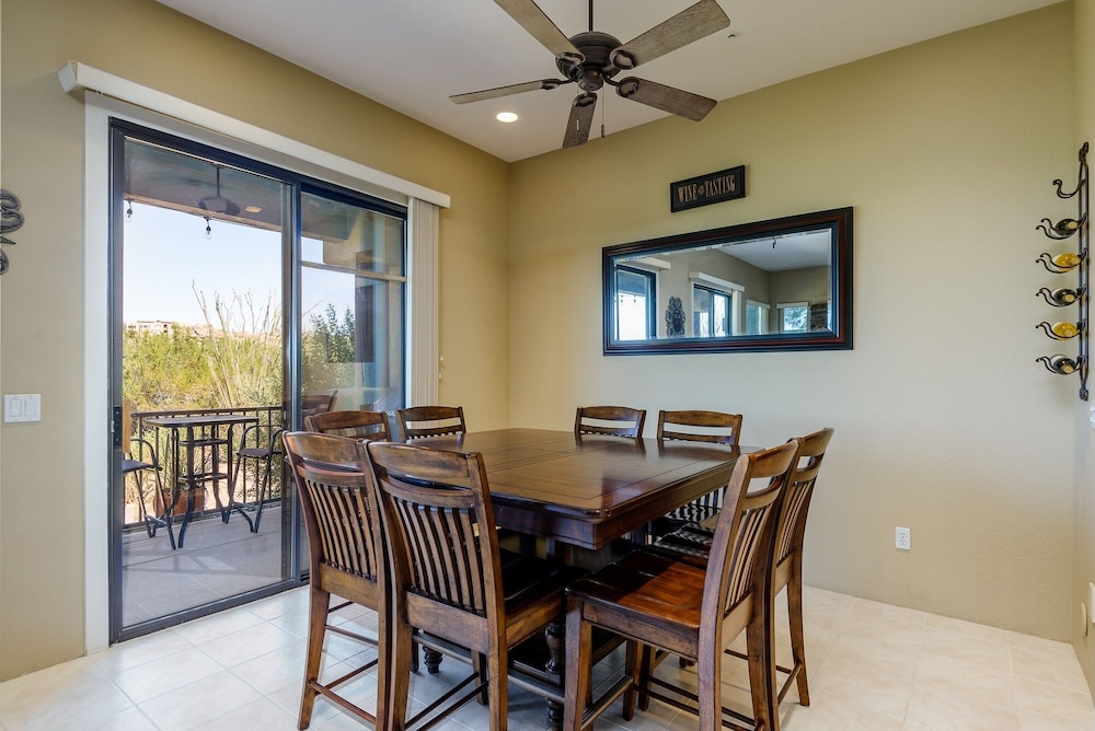 Agave 2 Bedroom Townhouse by RedAwning