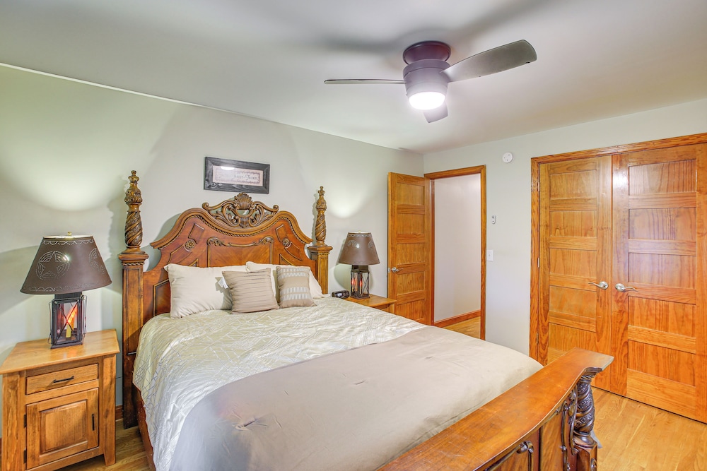 4 Mi to Kentucky Downs: Countryside House