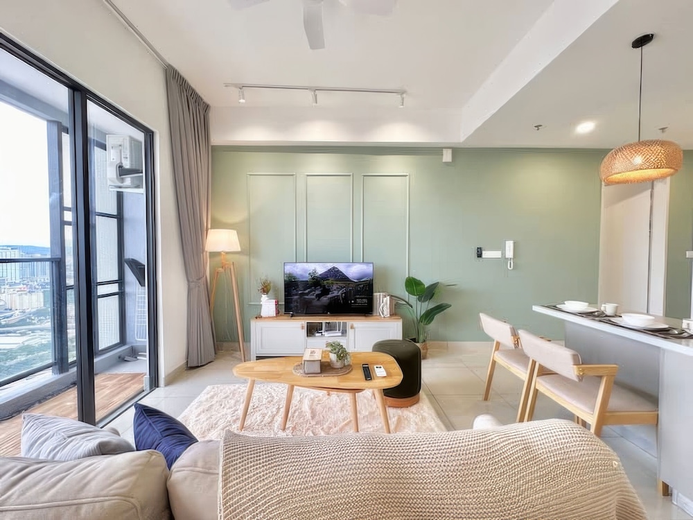Trion Residence by Emily in Town