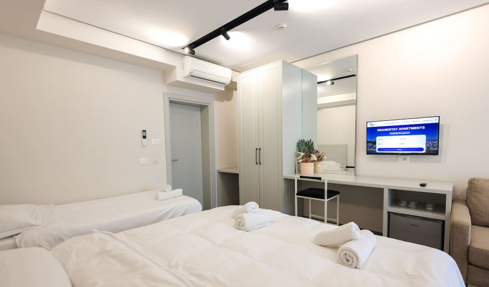 Beach Room 02 in Durr s