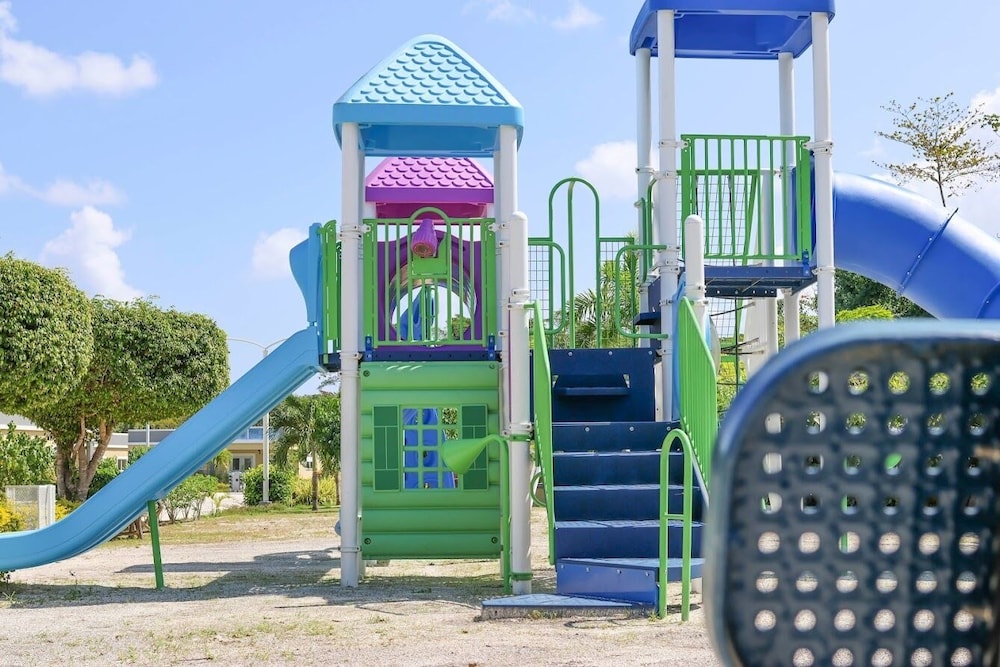 Beach Holidays at Marina Villa, photo 38