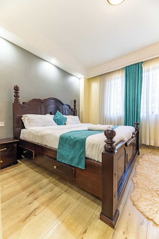 Serene 2-bedroom Apartment in Kileleshwa, Nairobi