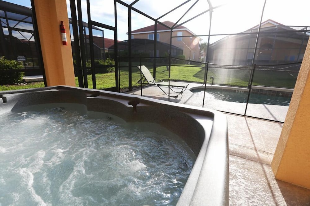 Solana #1 - 7 Bed Villa w/ Private Pool - Image 3