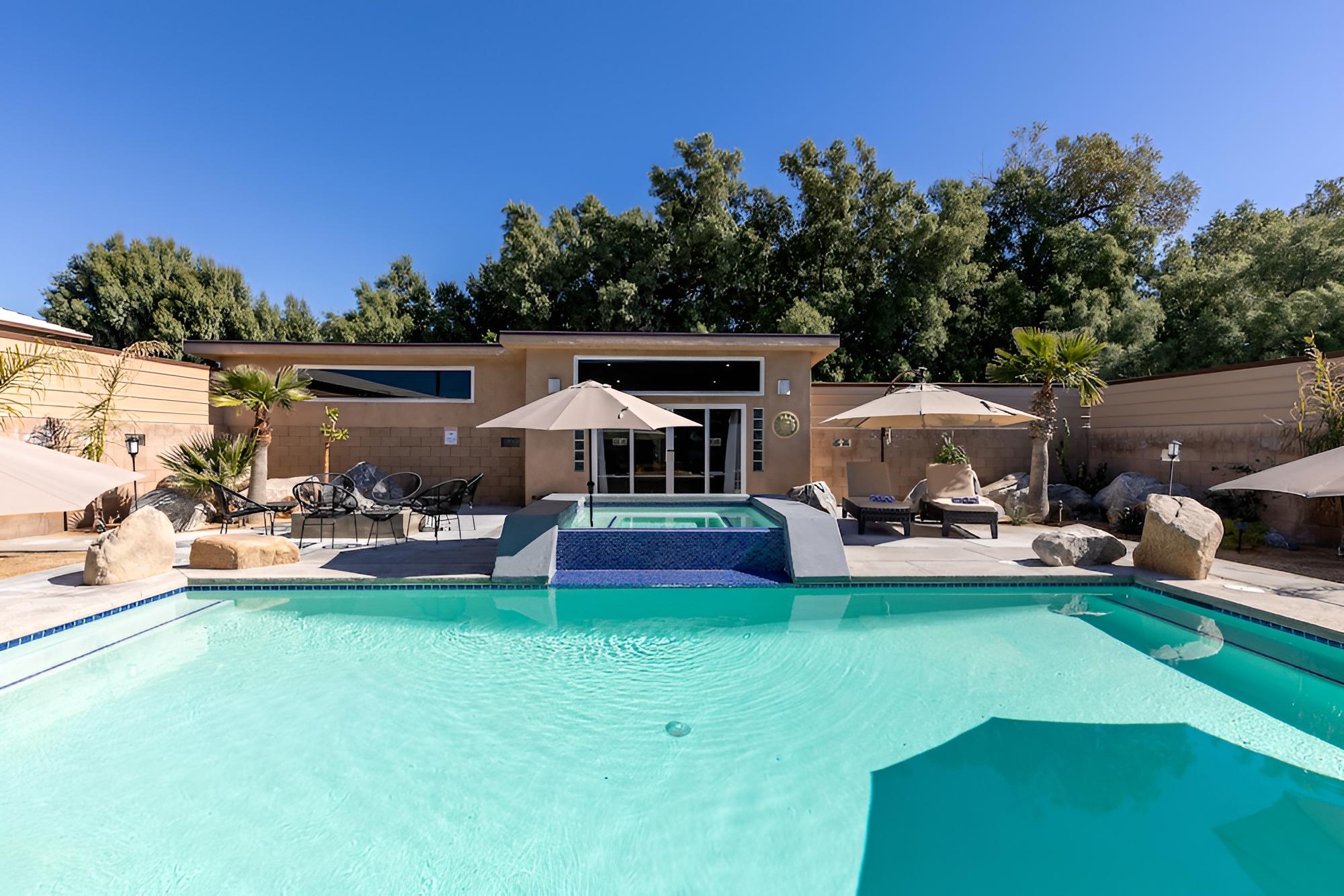 Hidden Springs Pool & Casita view 3