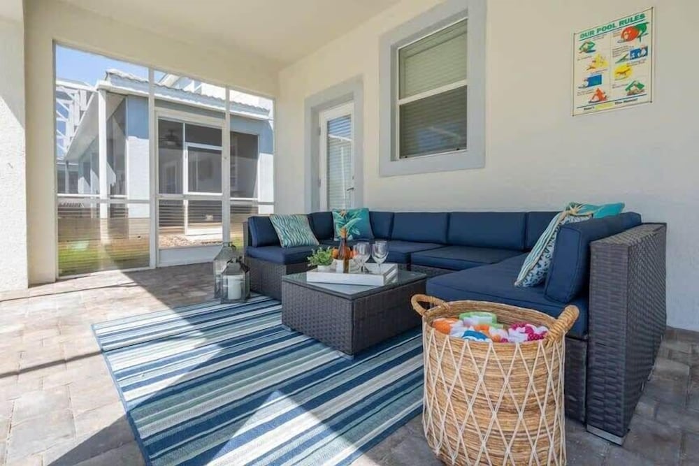 Coastal Paradise 8BR Disney Villa